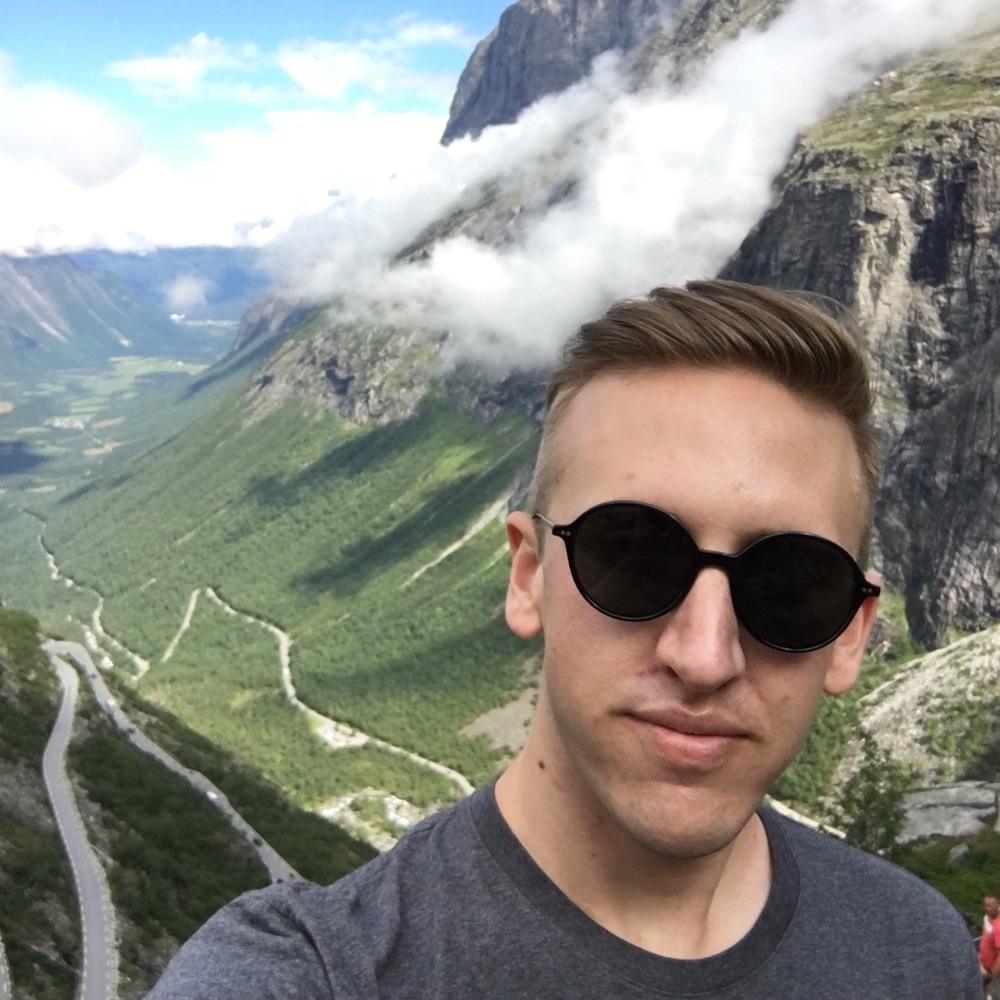 Meet your Posher, Nicholas